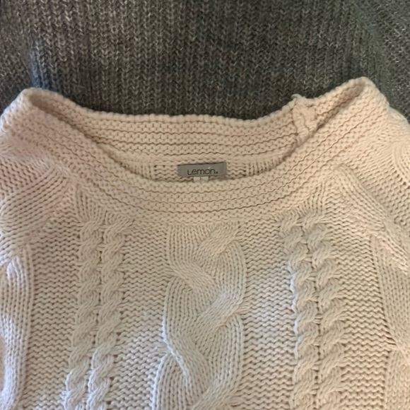 Light Pink Cable Knit Crew neck Sweater Thick Long Tunic NWOT - Picture 3 of 4